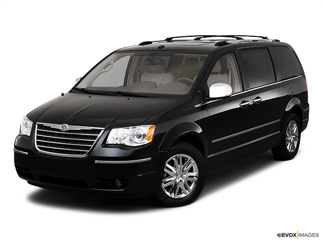 2010 chrysler town and country van