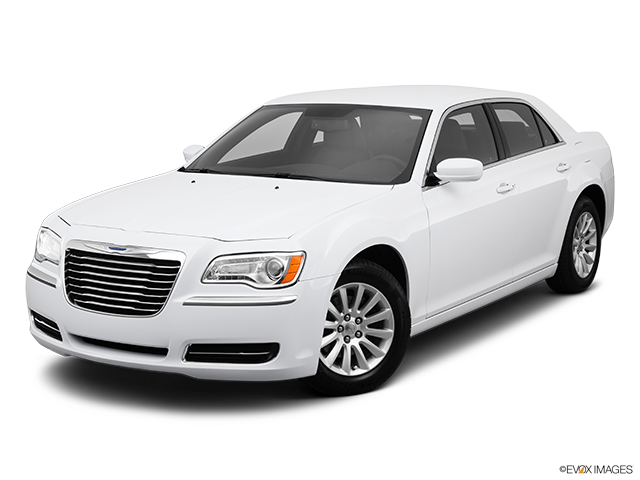 2013 Chrysler 300 4 DR AWD