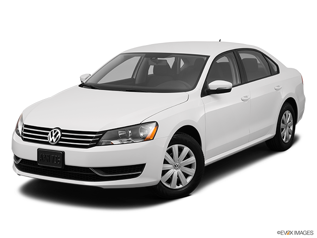 2013 Volkswagen Passat 4 DR FWD